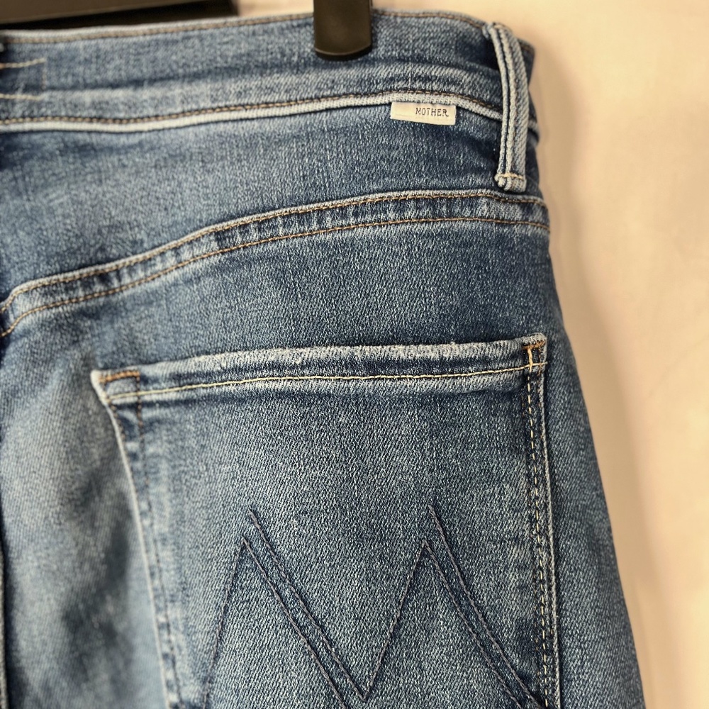 NWT Mother Undercover Cargo Sneak Jeans (Wash: opposites attract) Size 30 - Picture 6 of 13